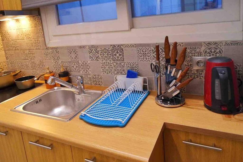Casa Verde Di Giorgio 10 Mins Walk From Piraeus Port المظهر الخارجي الصورة